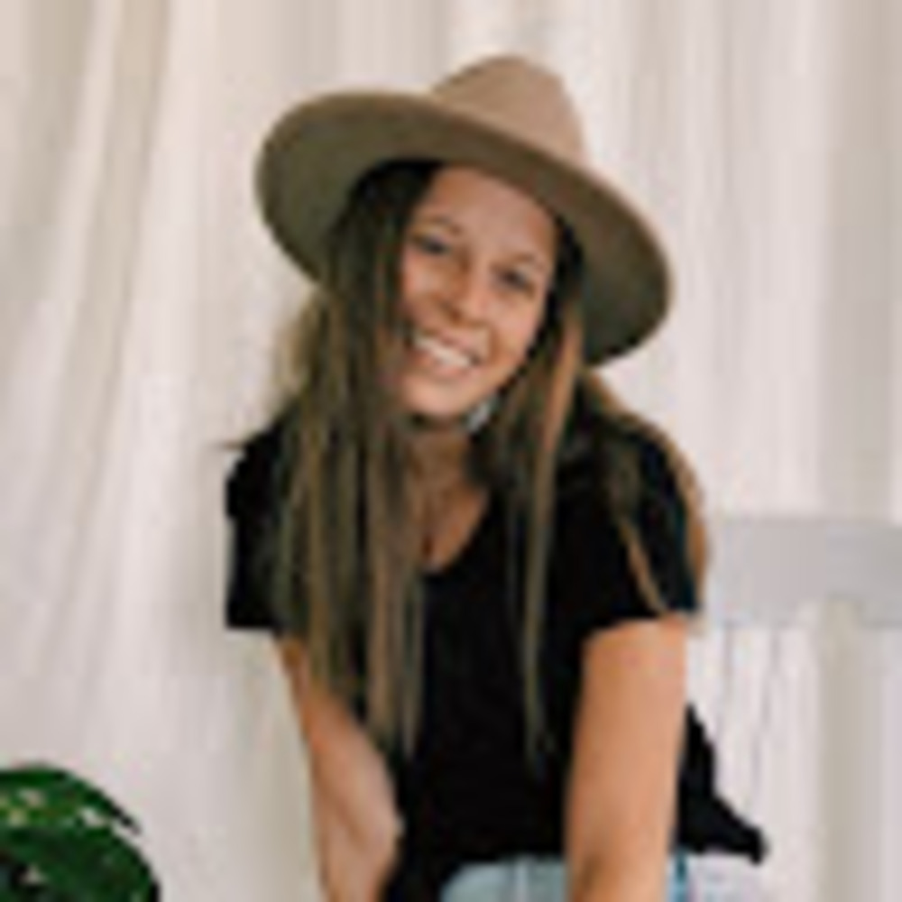 Meet your Posher, Alexa